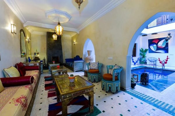 1c84ebd7-a205-4425-a6b1-da5e1a7480d6