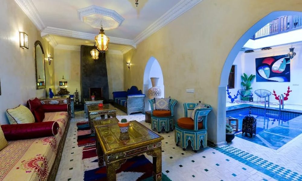 1c84ebd7-a205-4425-a6b1-da5e1a7480d6