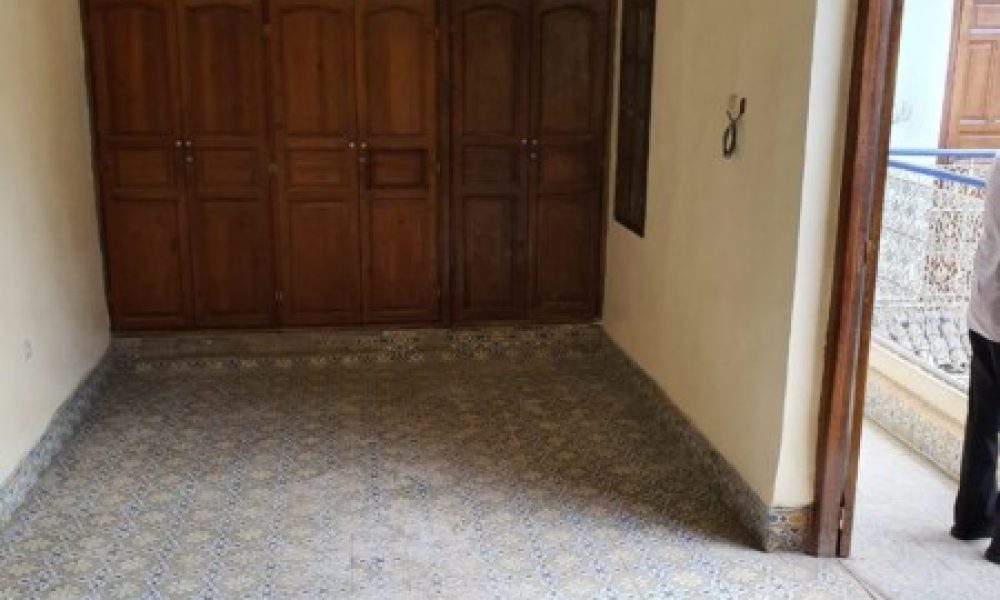 52bb1040-f8e0-4747-b1a6-b667df7e2b57