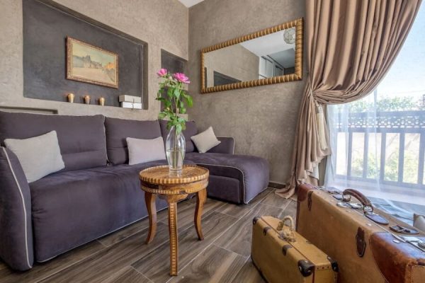 53de63b3-26b4-495c-98c8-e148cd8288c3