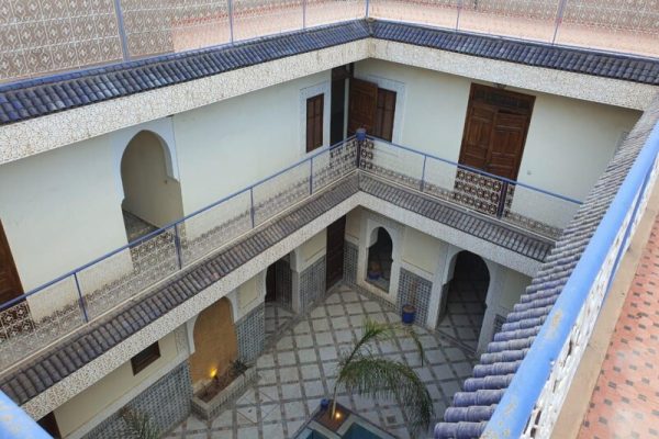 64fe9913-bfe1-43c3-9f45-287791ec5967