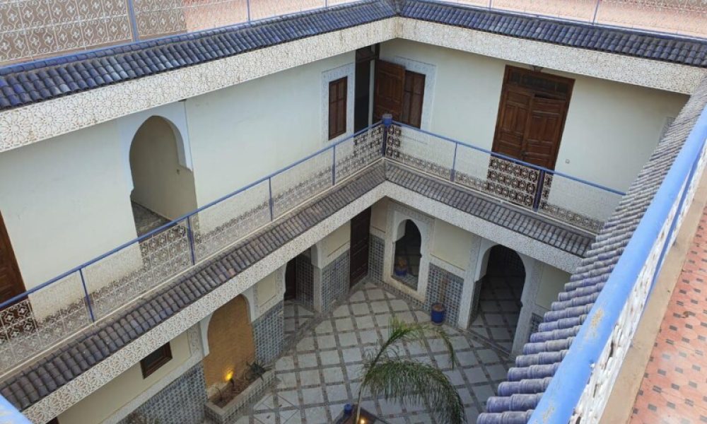 64fe9913-bfe1-43c3-9f45-287791ec5967