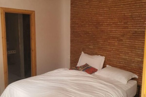 667c8c77-524e-4eb0-b16b-d37bdd2e8392