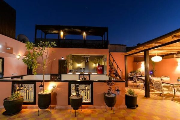 6808acee-d8cd-4bd2-9e41-05eb8e700770