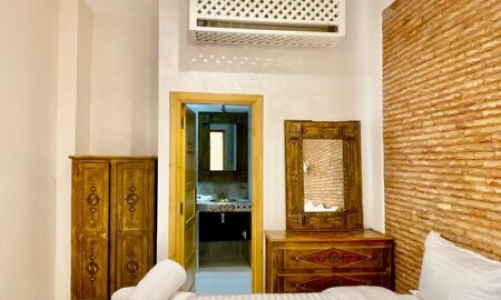 86b20974-d27d-41da-8d2d-169316158849