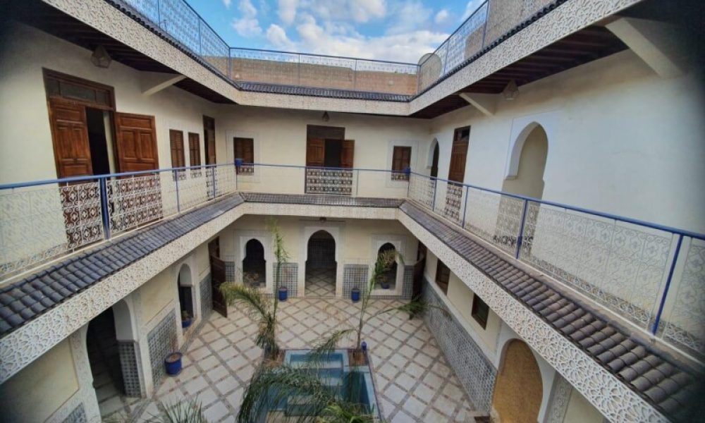 a7733139-a0ae-438c-85f9-61ea799f510a