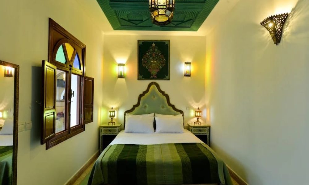 b4237936-0c31-48f6-bbaa-65e660dd8a79