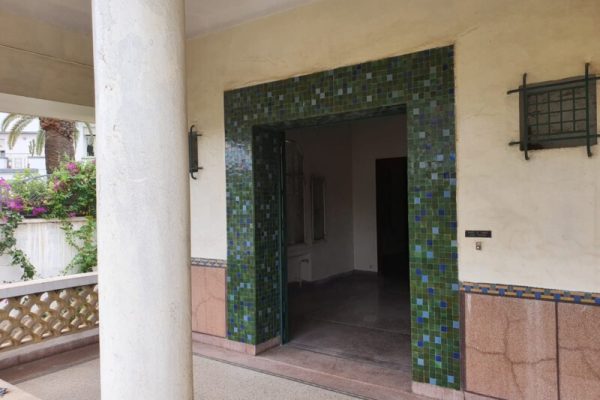 b6347990-ac81-4fd2-8aef-4d55081d0237