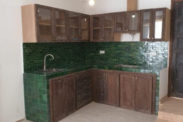 e0af01e5-784d-4d21-8b5c-e146bb321580