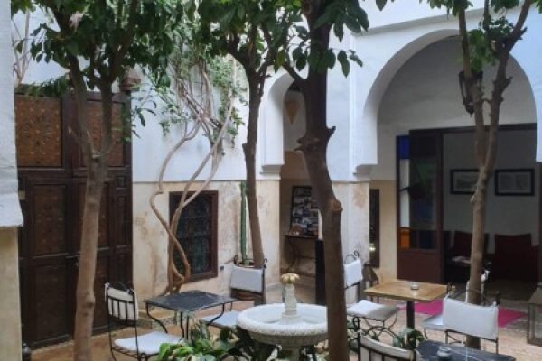 e2747164-6d97-4ea2-ac41-7e999454e7e1