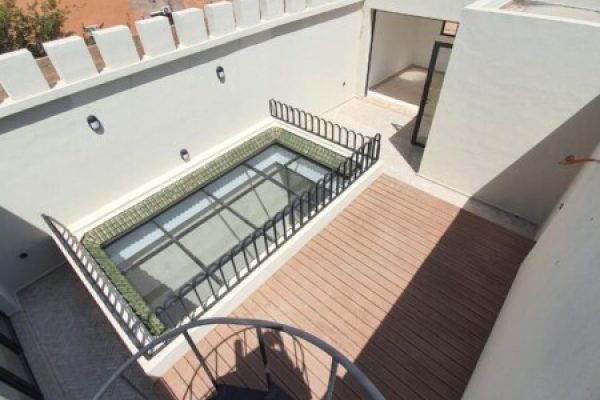 e605bb37-7824-4ed0-8351-125bfb978bd3