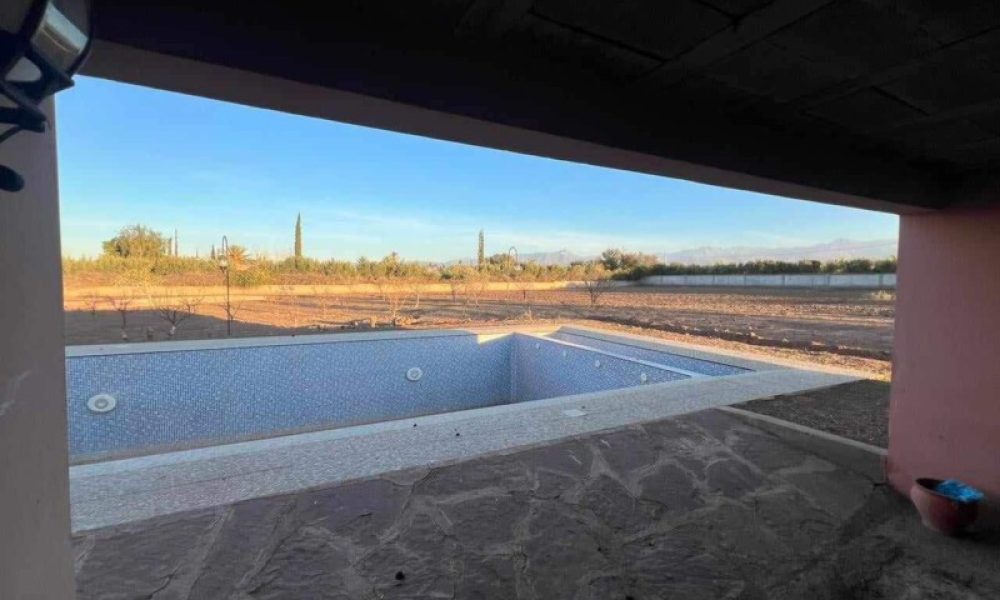 e70b34c2-9483-4bb2-ad65-9994c73ba292