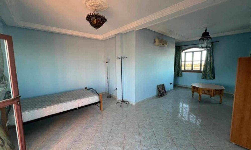 e9987f82-826c-4c29-9c25-5eada1755eb3