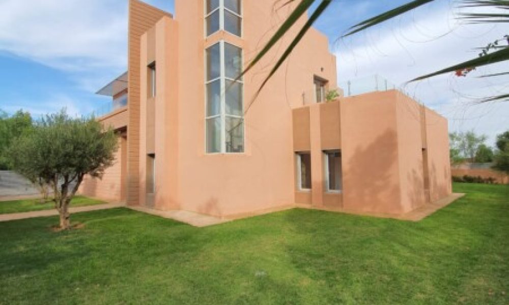 eee81d5b-0b0f-4301-80bd-25f42c435a4e