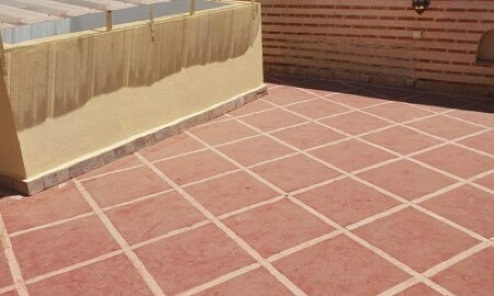 f8b8105c-1cef-4732-b477-0ff5d1630ade