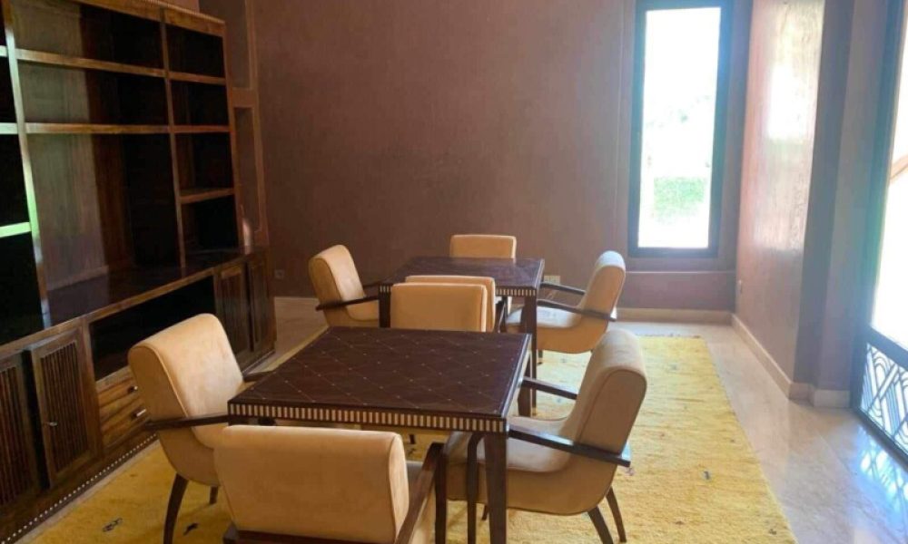 fe84a023-8f05-4ea3-bd89-b606ca0bbd6e